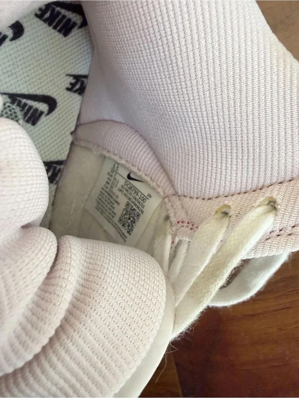 Nike Dunk High 1985 Arctic Pink White Sneakers Boys Kids Size 3.5Y